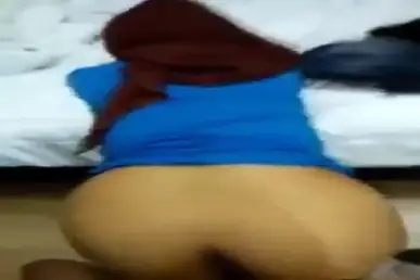 Jilbab Biru Indo Diajak Main di Kosan Brutal Sange Full HD